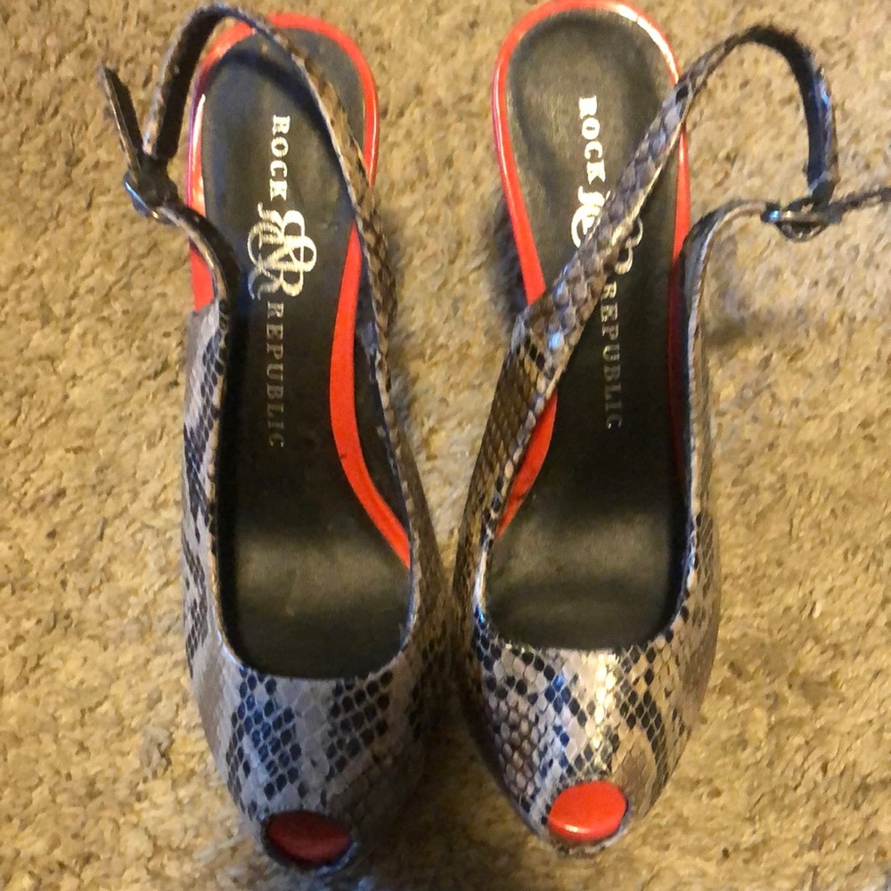 Rock Republic 4’ heels are excellent condition minor scuffs on outside soul